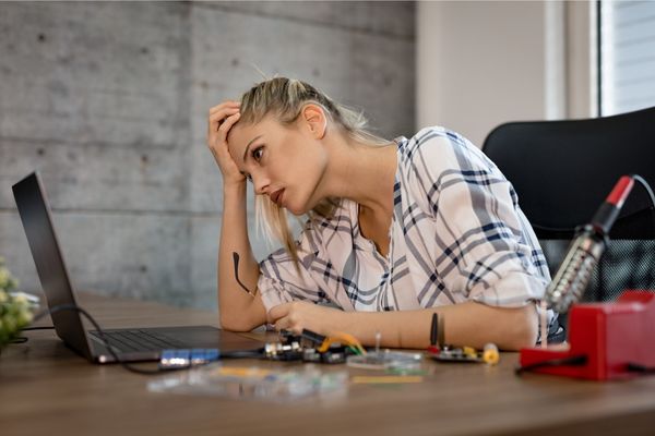 Vì sao nhiều doanh nghiệp chọn sai đối tác ngay từ lần đầu và phải trả giá sau đó?